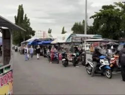 Pasar Pabukoan Pariaman Diserbu Warga di Hari Kelima Ramadan, UMKM Raup Berkah